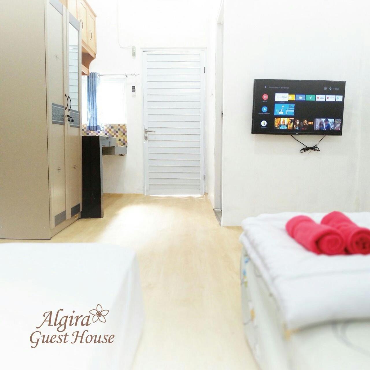 Algira Guest House Gunungbatu Syariah Cimanggu Екстер'єр фото